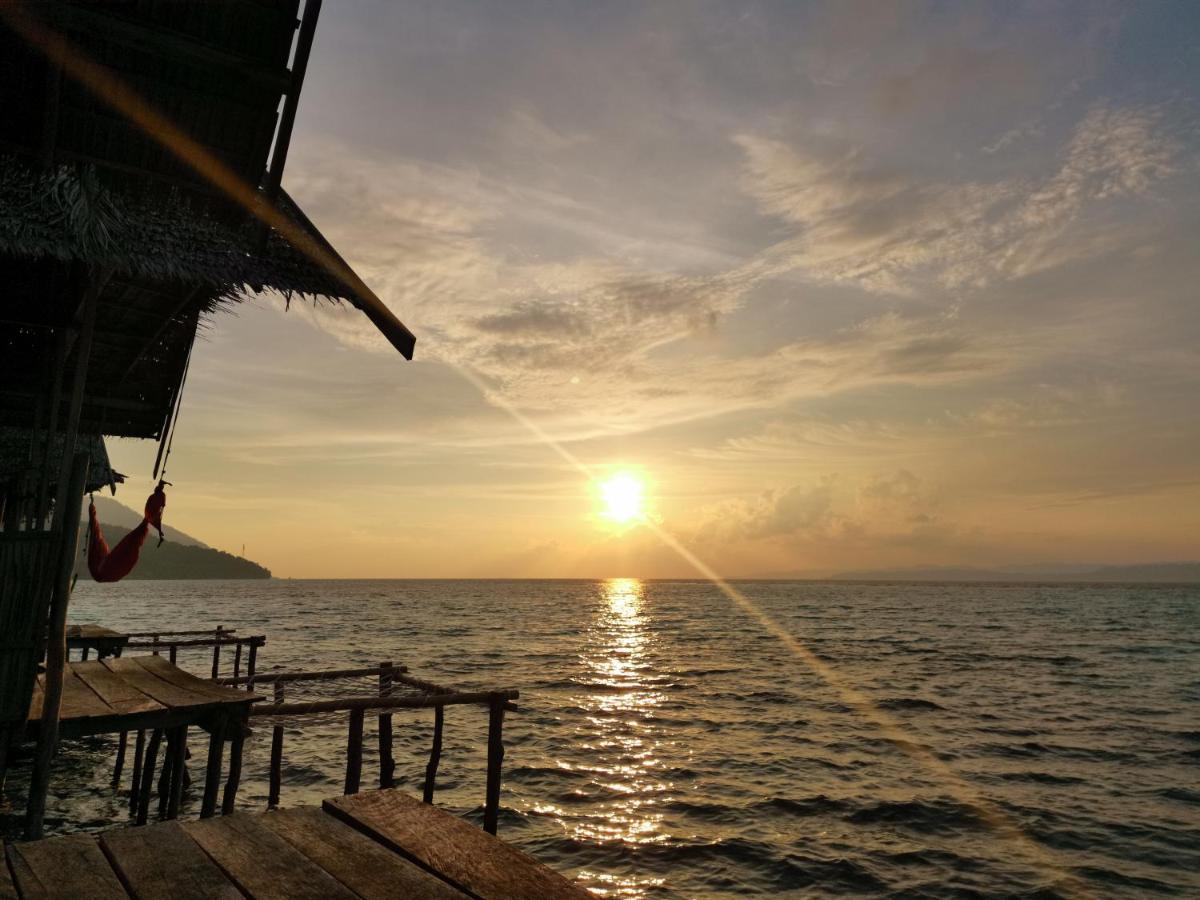 Kri Raja Ampat Bungalows Екстериор снимка